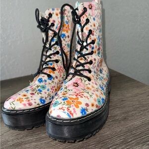 Floral Lace-Up Platform Boots - Pink Multi